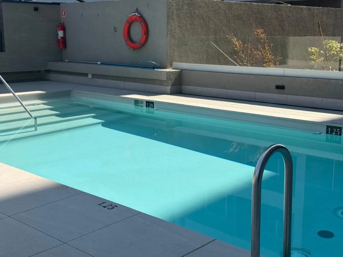 Metro Vicuña Mackenna nuevo 1d+1b+bod+piscina, vista 360 — foto 3