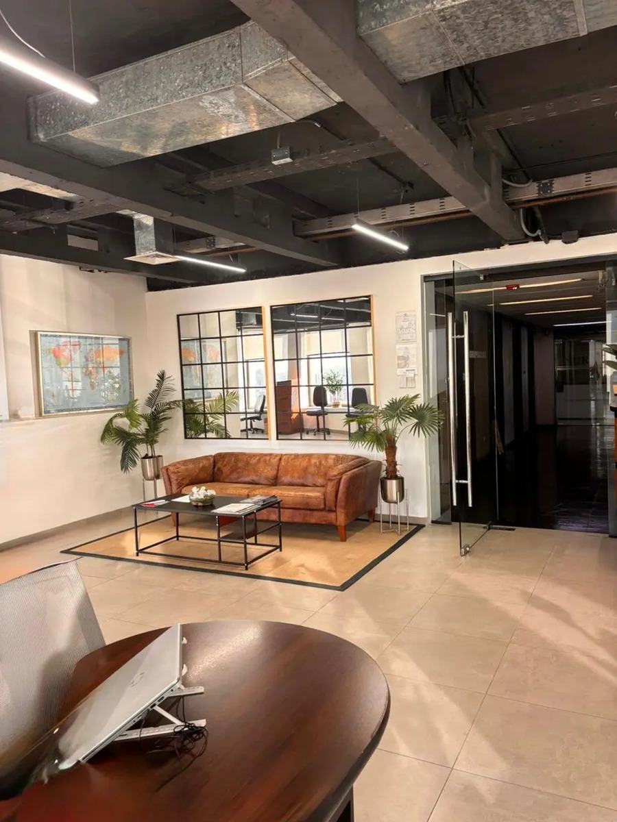 Oficina Torre Santa María, excelente conectividad — foto 6