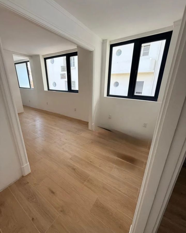 Depto studio premium 1e+1b en Merced, Cerro Santa Lucía — Santiago