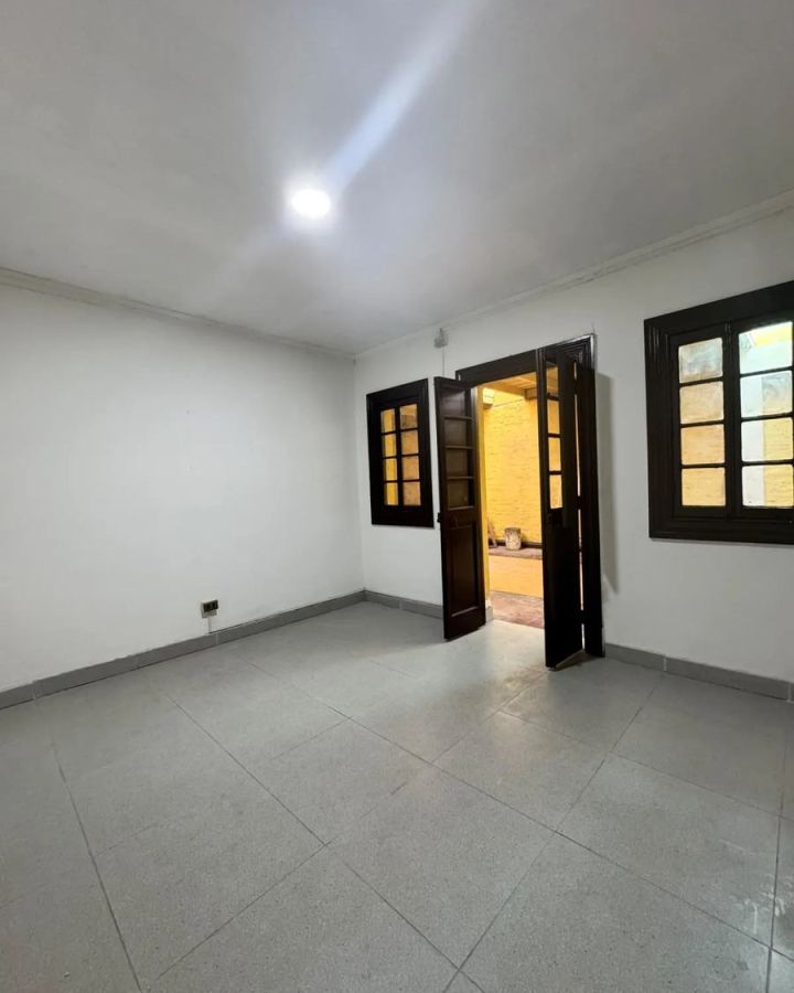 Solo habitacional 5 dormitorios + 2 baños + 1 estc, Recoleta — Recoleta